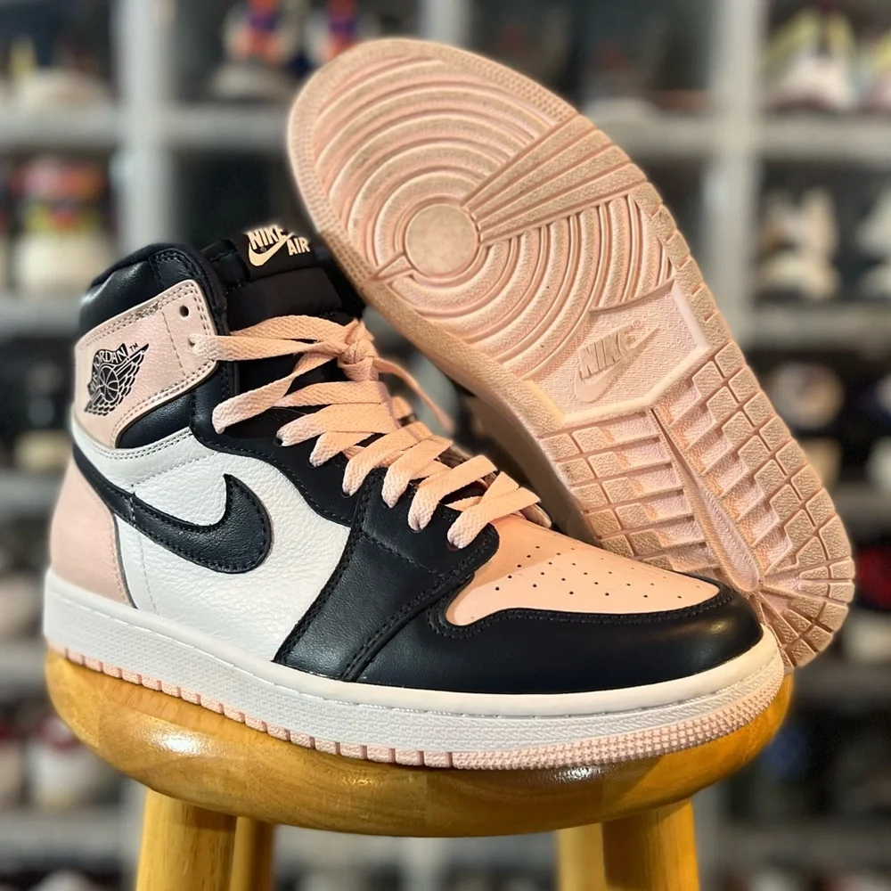 Jordan 1 Retro “Atmosphere”